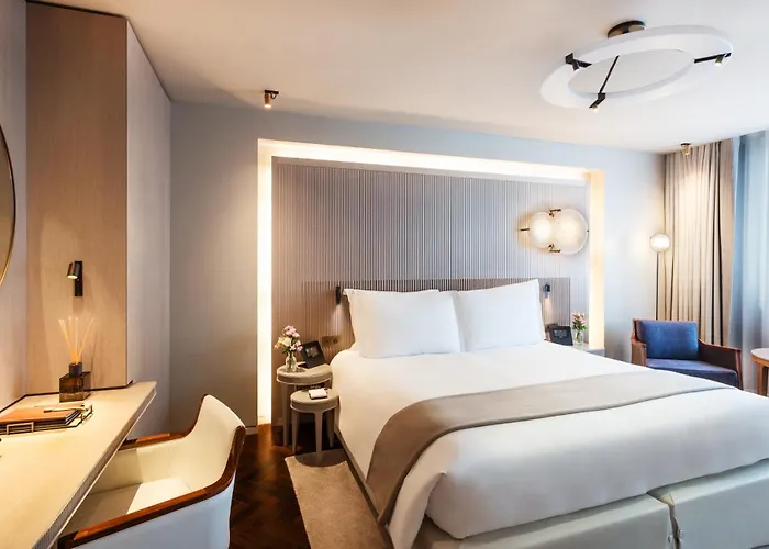 Mandarin Oriental Lutetia, ホテル