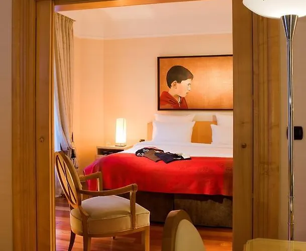 Отель Mandarin Oriental Lutetia,