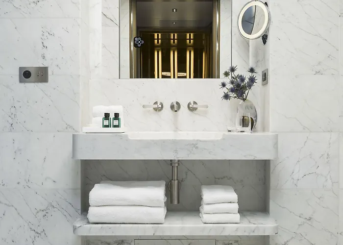 Mandarin Oriental Lutetia, Hotel 5*